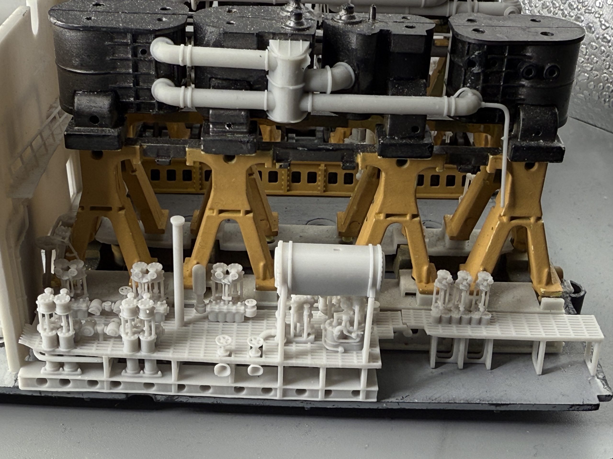 Main engine pumps - Image 7